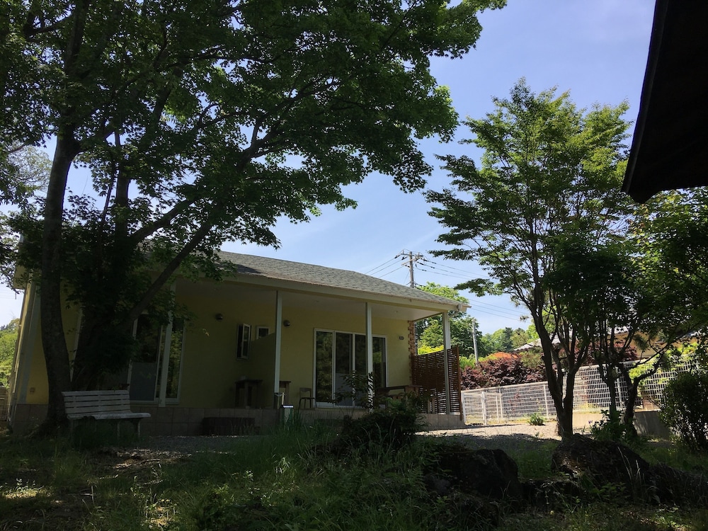 伊豆高原貸別荘 ハレ イリオ 静岡