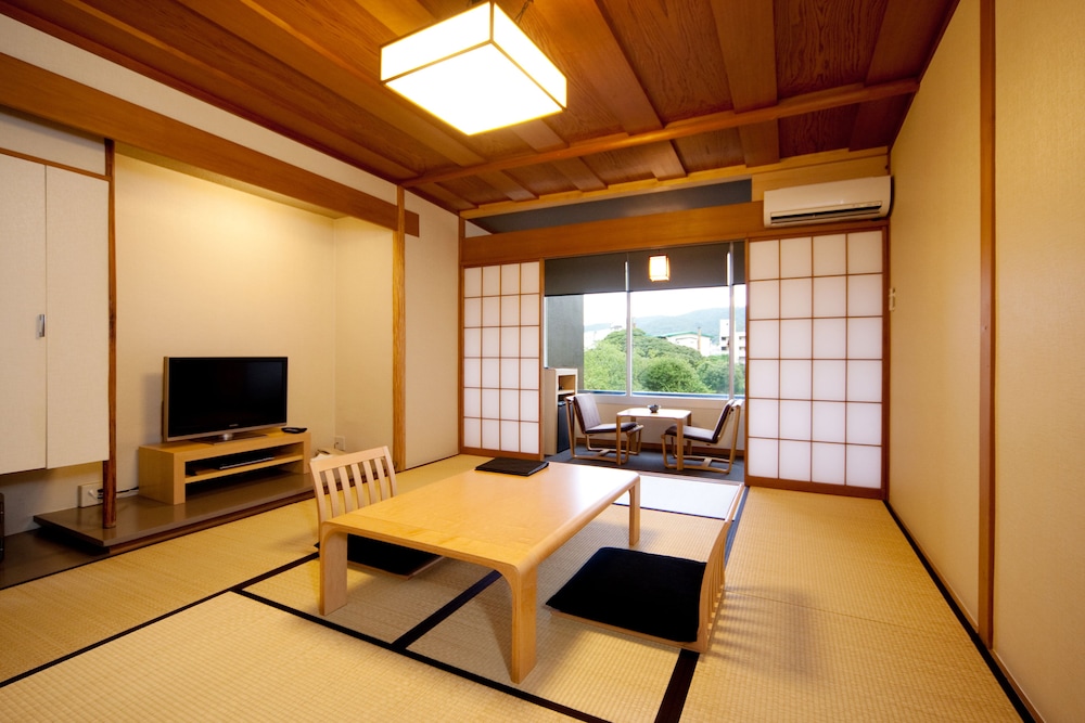 伊東遊季亭 静岡