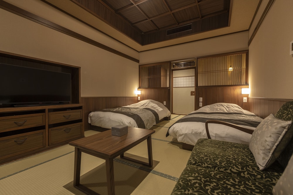 湯回廊 菊屋 静岡