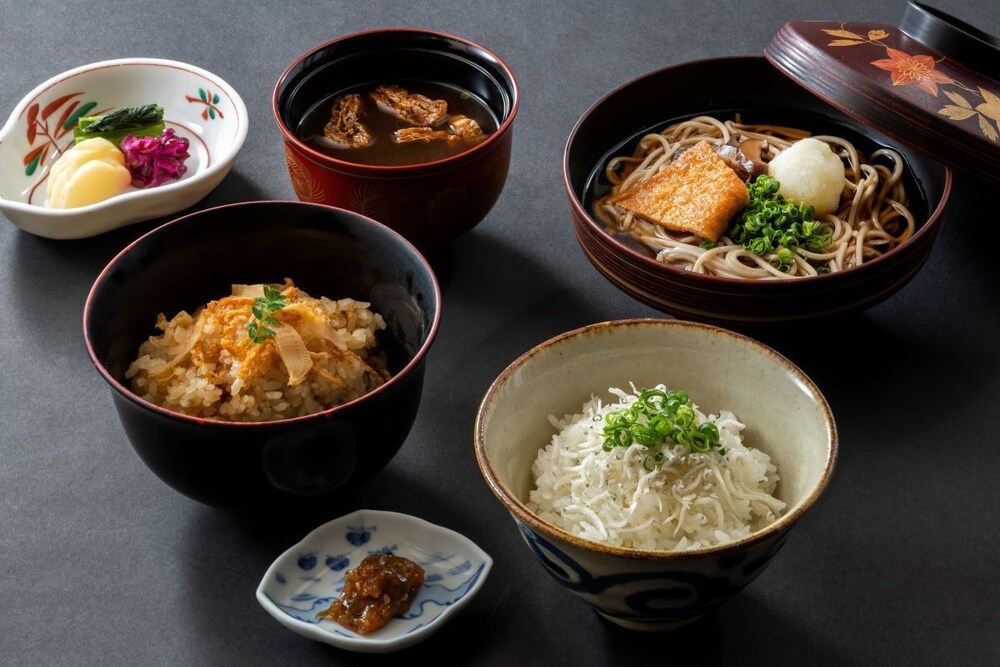 湯回廊 菊屋 静岡