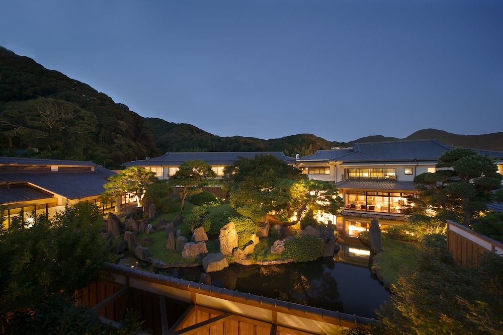 大地の彩 花月亭 静岡
