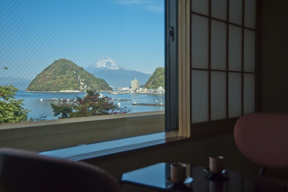 伊豆・三津浜 松濤館 静岡