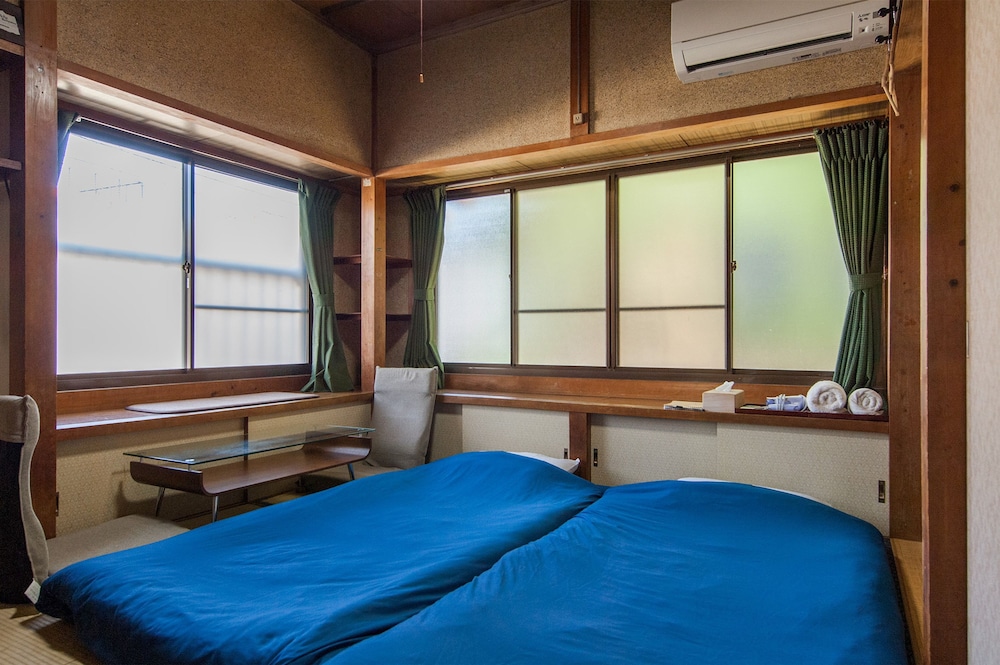 NASUBI MT.FUJI BACKPACKERS 静岡