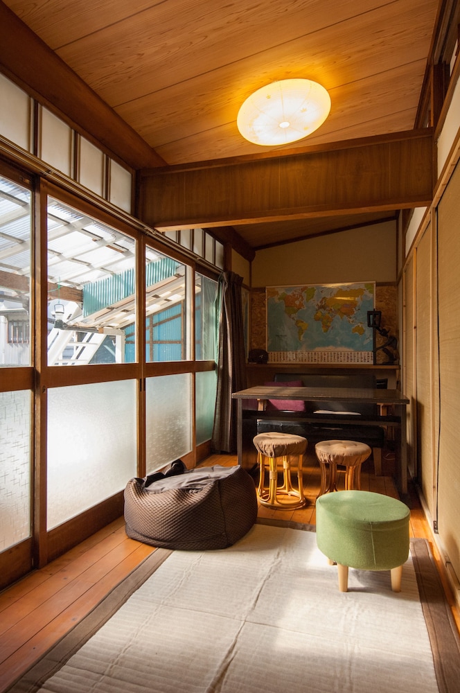 NASUBI MT.FUJI BACKPACKERS 静岡