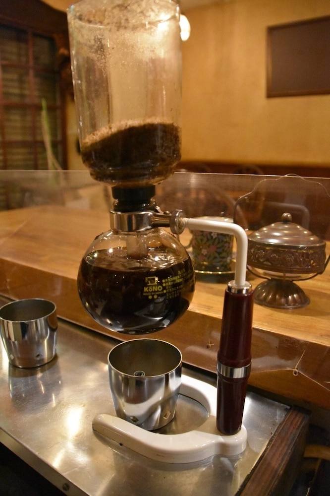 泊まれる純喫茶 ヒトヤ堂 静岡