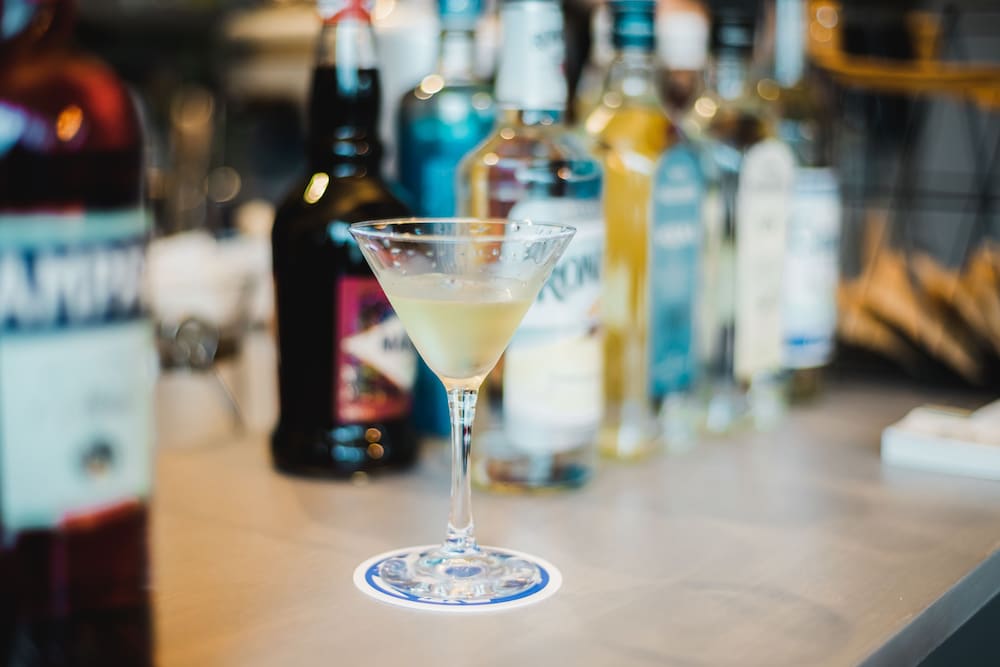 CO-YA ＜コウヤ＞ HOSTEL & BAR LOUNGE 静岡