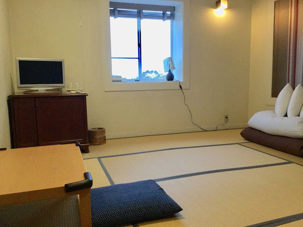 アースルーフ 静岡
