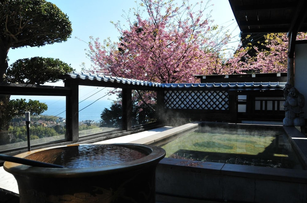 横浜藤よし伊豆店 静岡