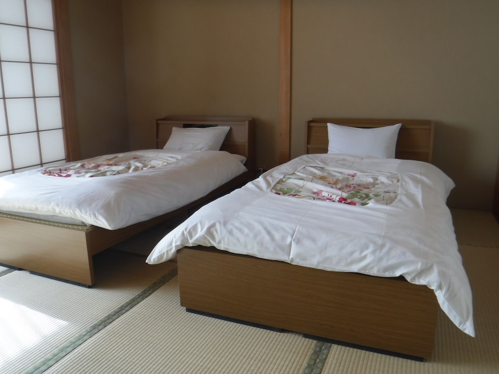 敷地内源泉かけ流し温泉 ホテル REFRESH CARE SPA 静岡