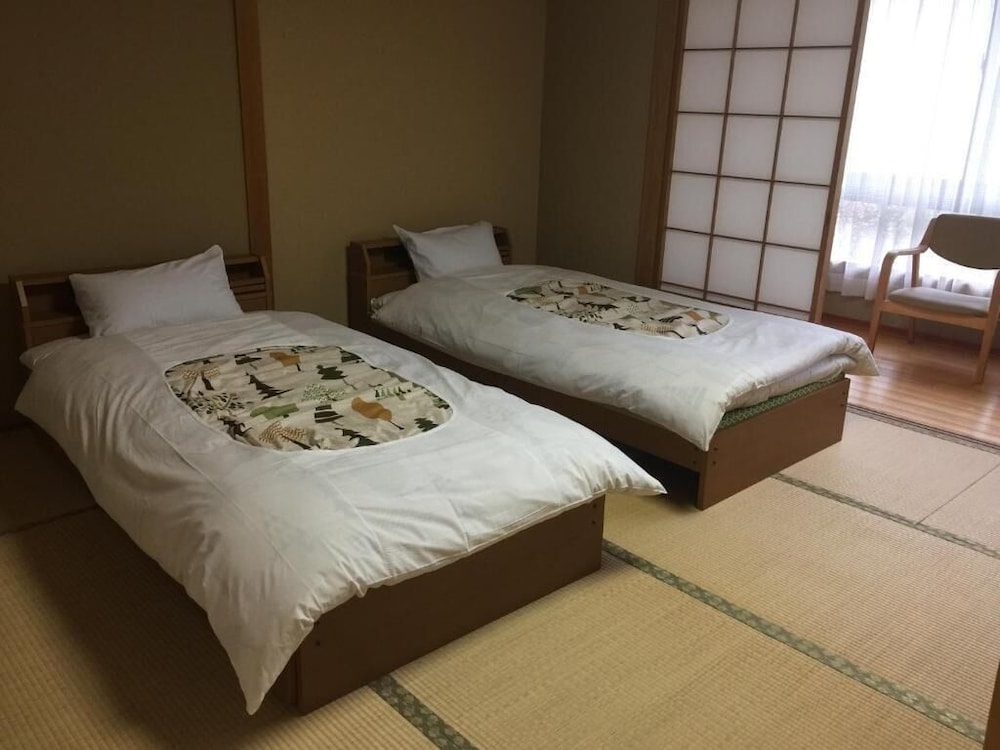 敷地内源泉かけ流し温泉 ホテル REFRESH CARE SPA 静岡