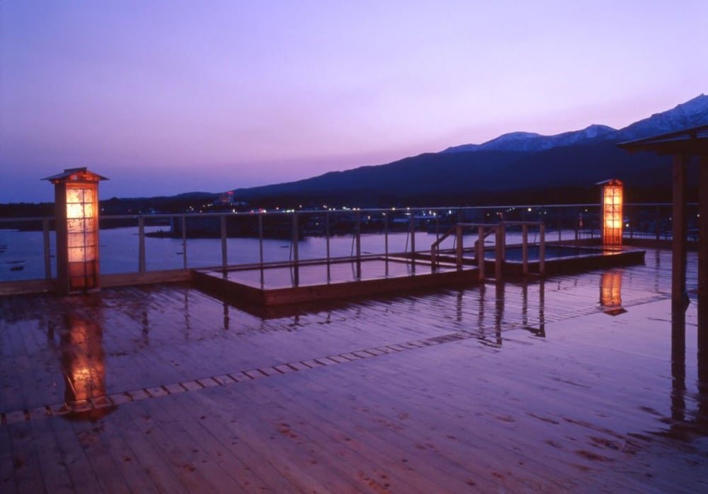 湖畔の宿 吉田家 新潟