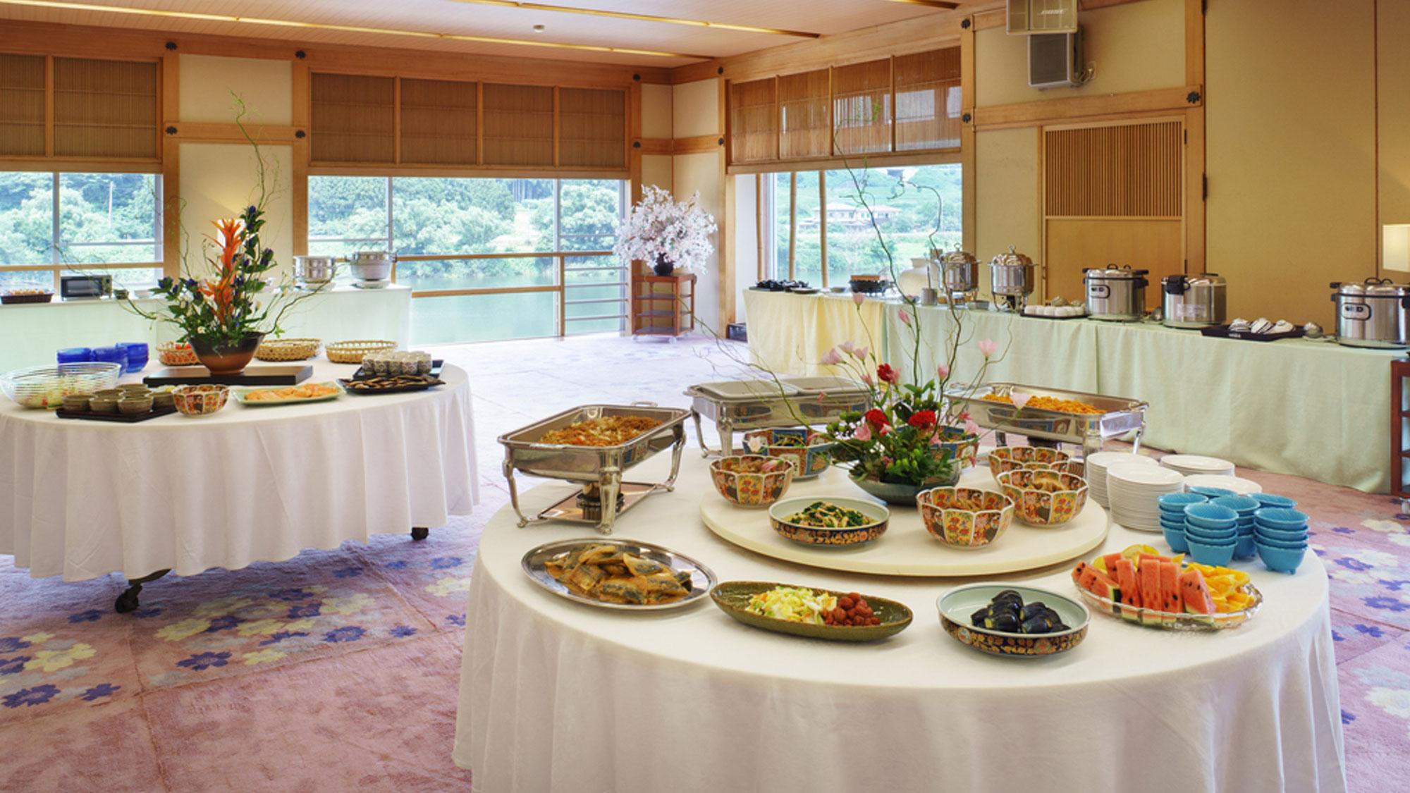 咲花温泉 翠玉の湯 佐取館 新潟