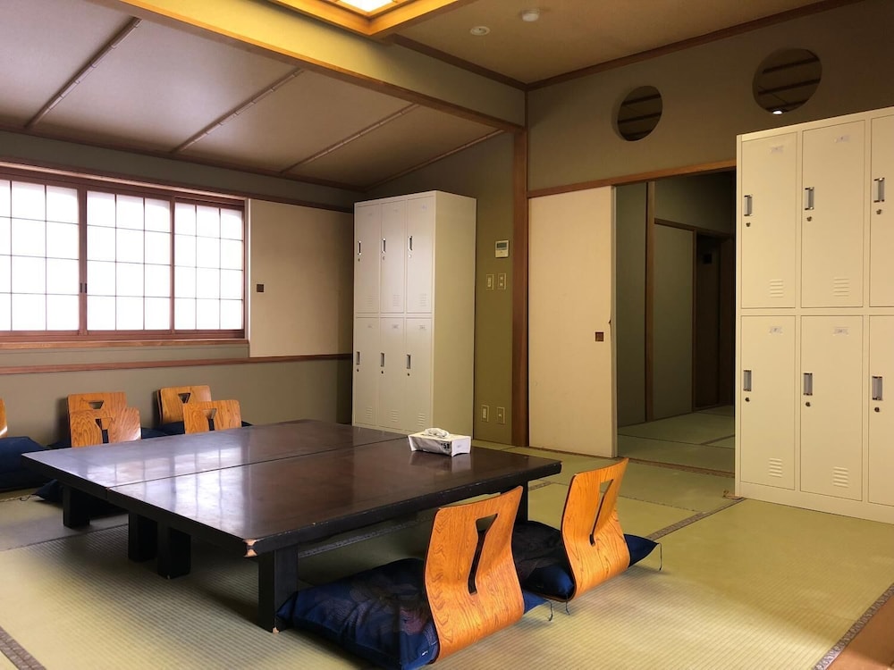 岩室スロウホステル 新潟