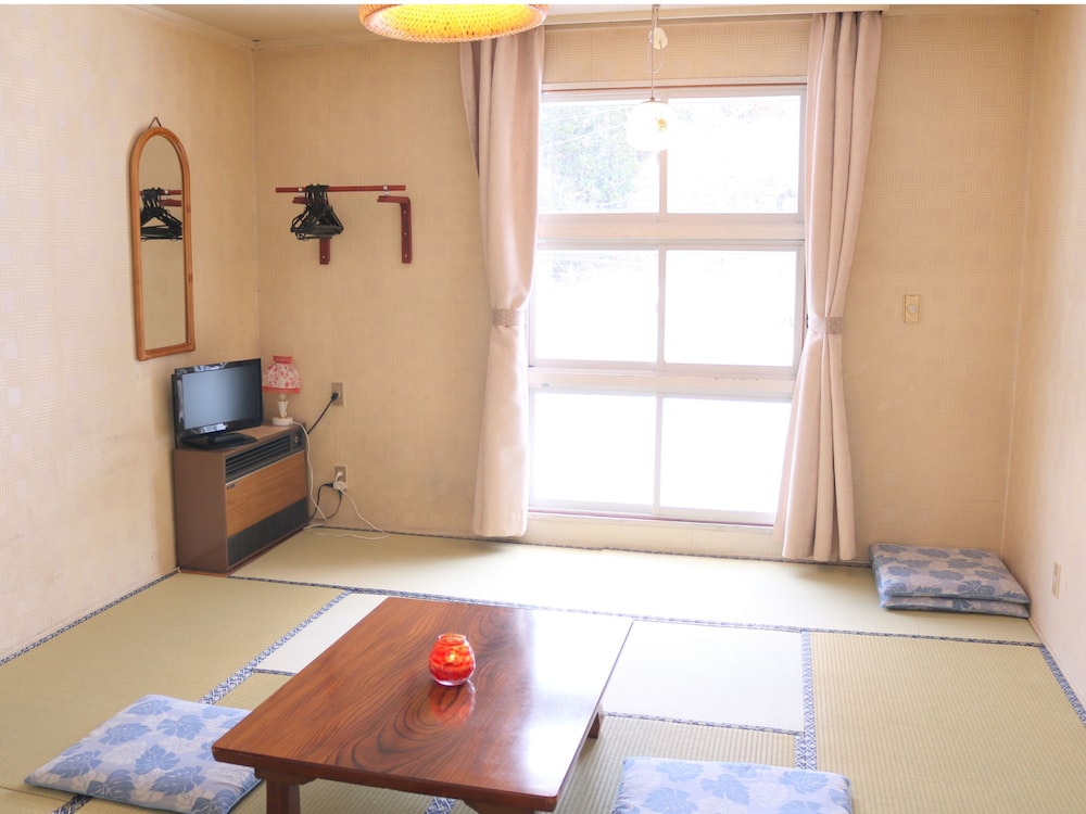 KAGURA WHITE HORSE INN 新潟
