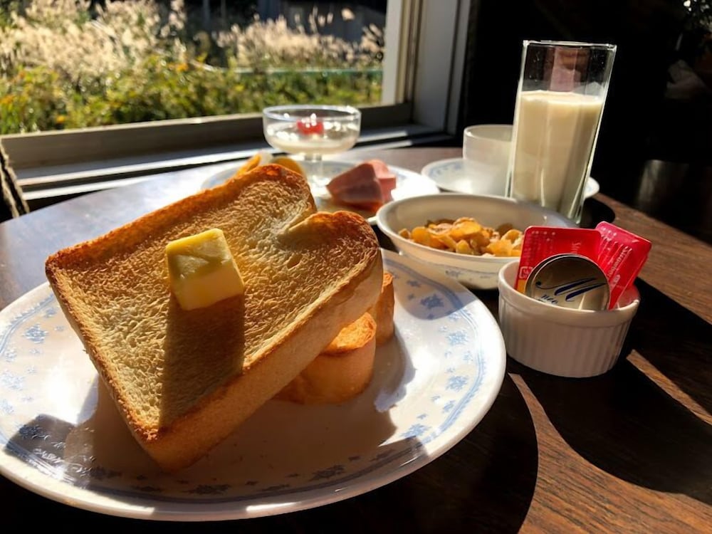 KAGURA WHITE HORSE INN 新潟