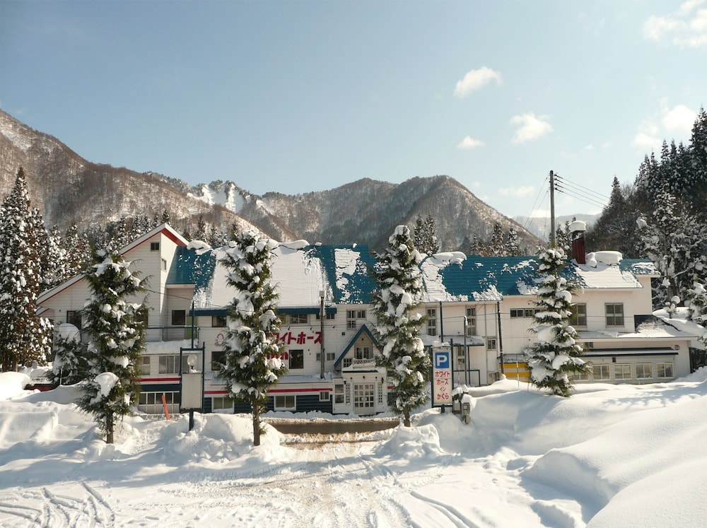 KAGURA WHITE HORSE INN 新潟