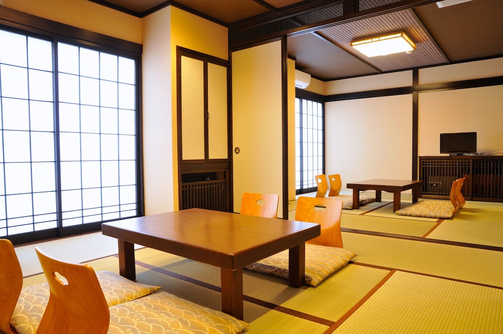 丸山温泉 古城館 新潟