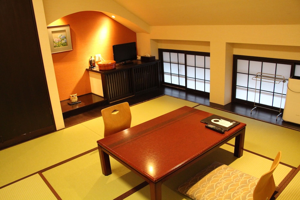 丸山温泉 古城館 新潟