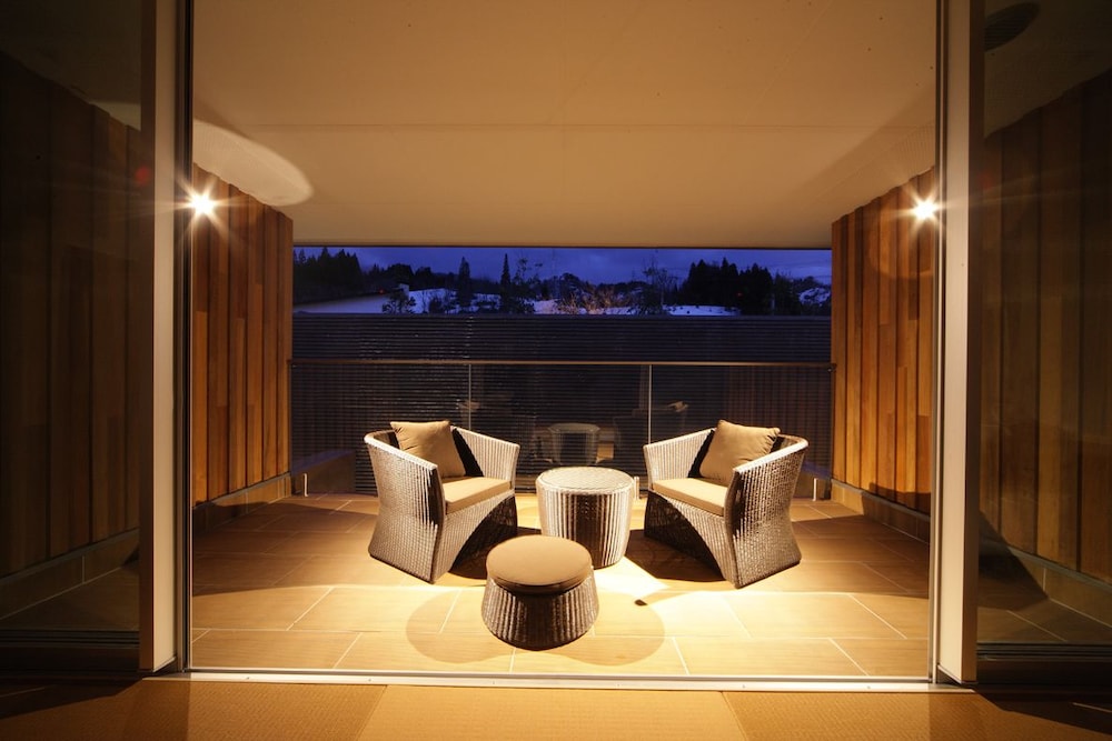 四季 FOUR SEASONS YUZAWA クワトロ QUATTRO 新潟