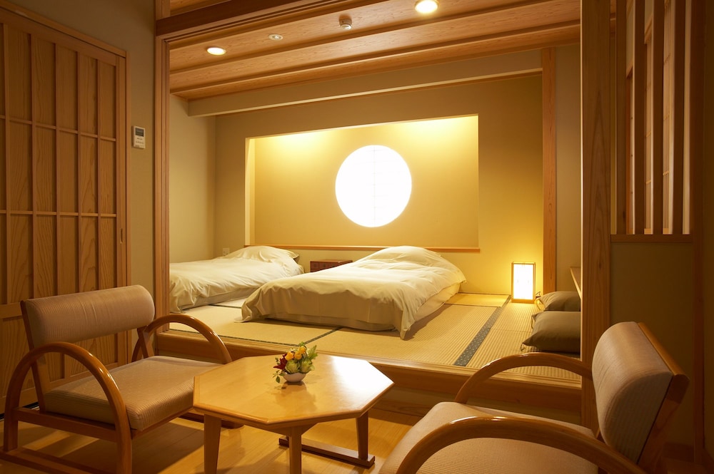 越後湯澤 HATAGO井仙 新潟