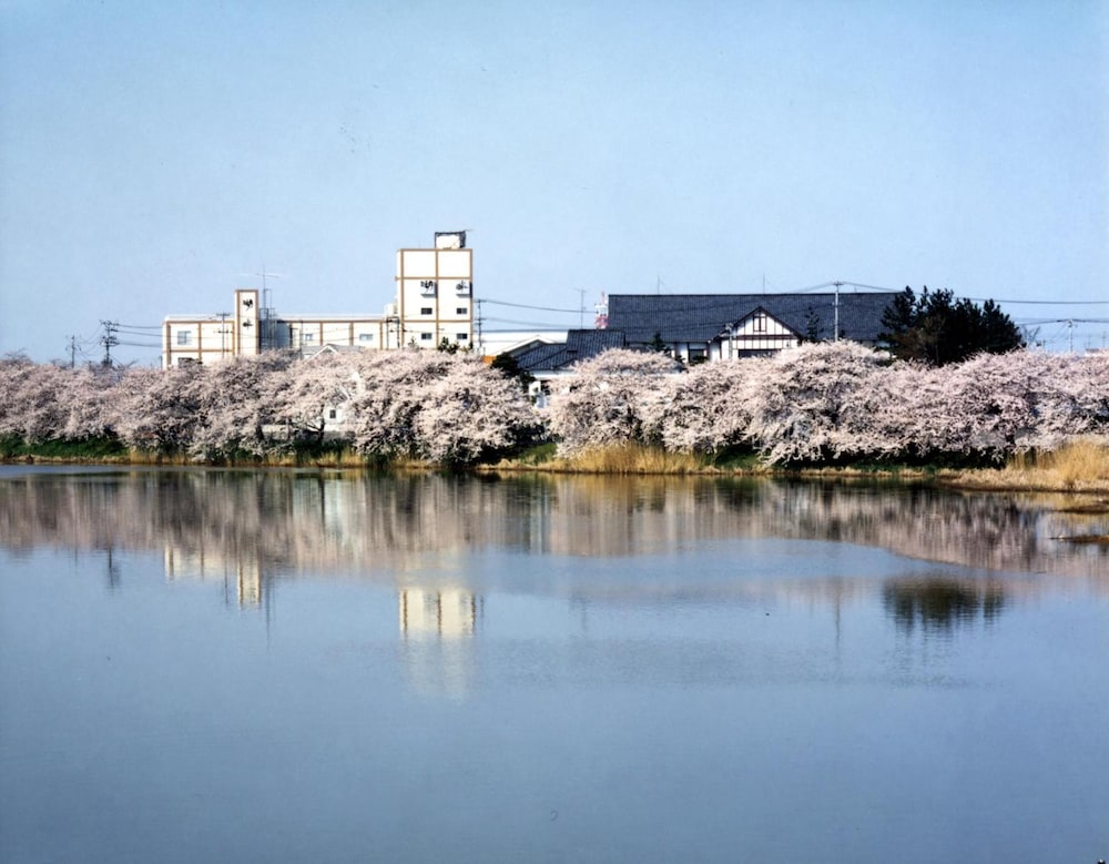 割烹の宿 湖畔 新潟