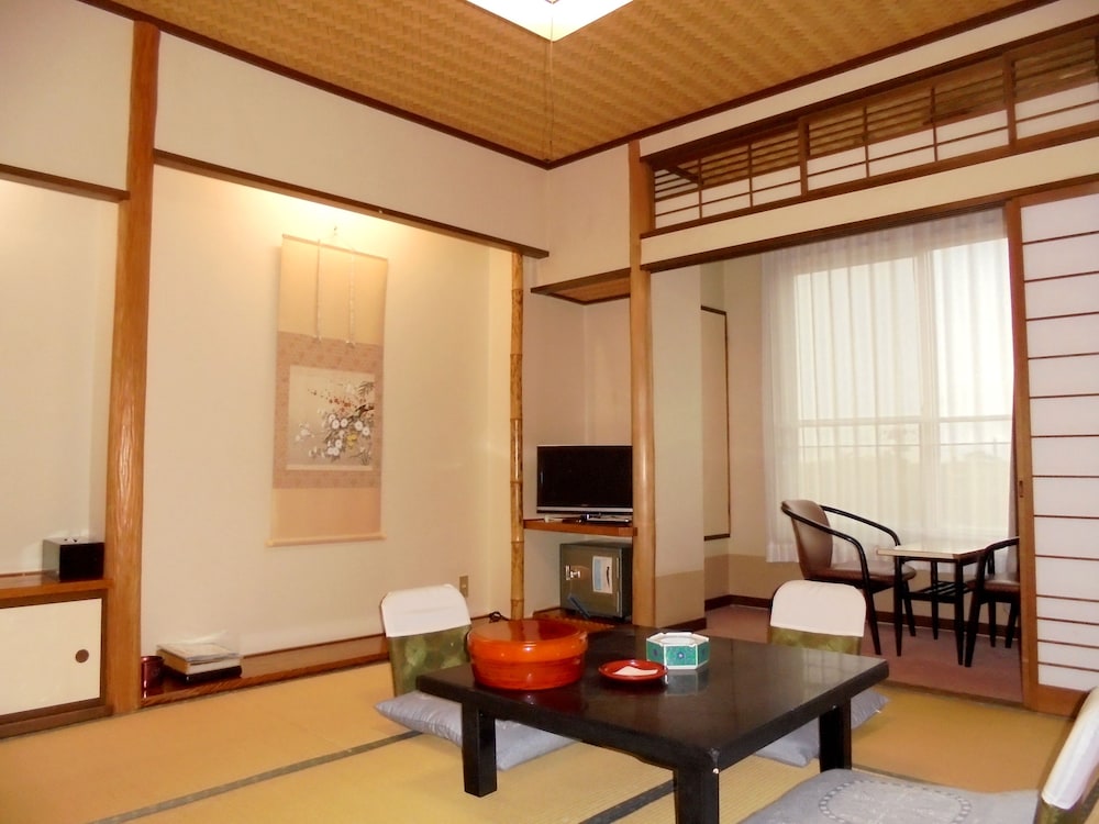 割烹の宿 湖畔 新潟