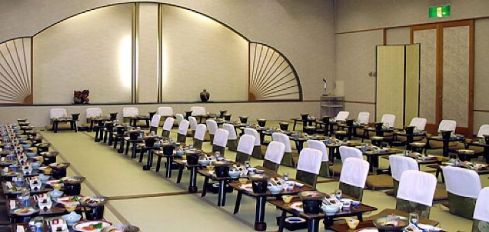 割烹の宿 湖畔 新潟