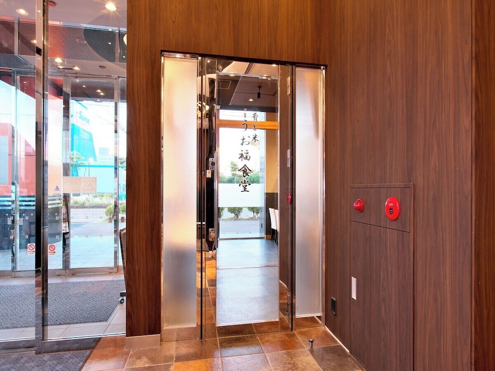 アパホテル〈新潟 燕三条駅前〉 新潟