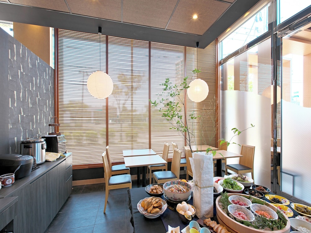 アパホテル〈新潟 燕三条駅前〉 新潟