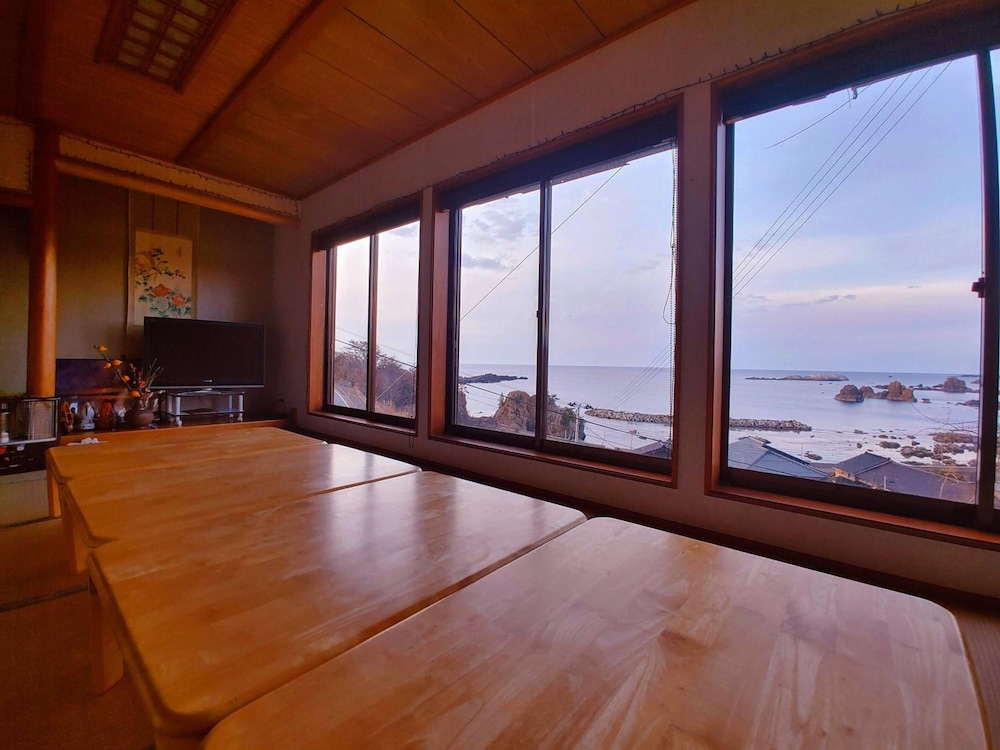 夕日と漁火の宿 七浦荘 新潟