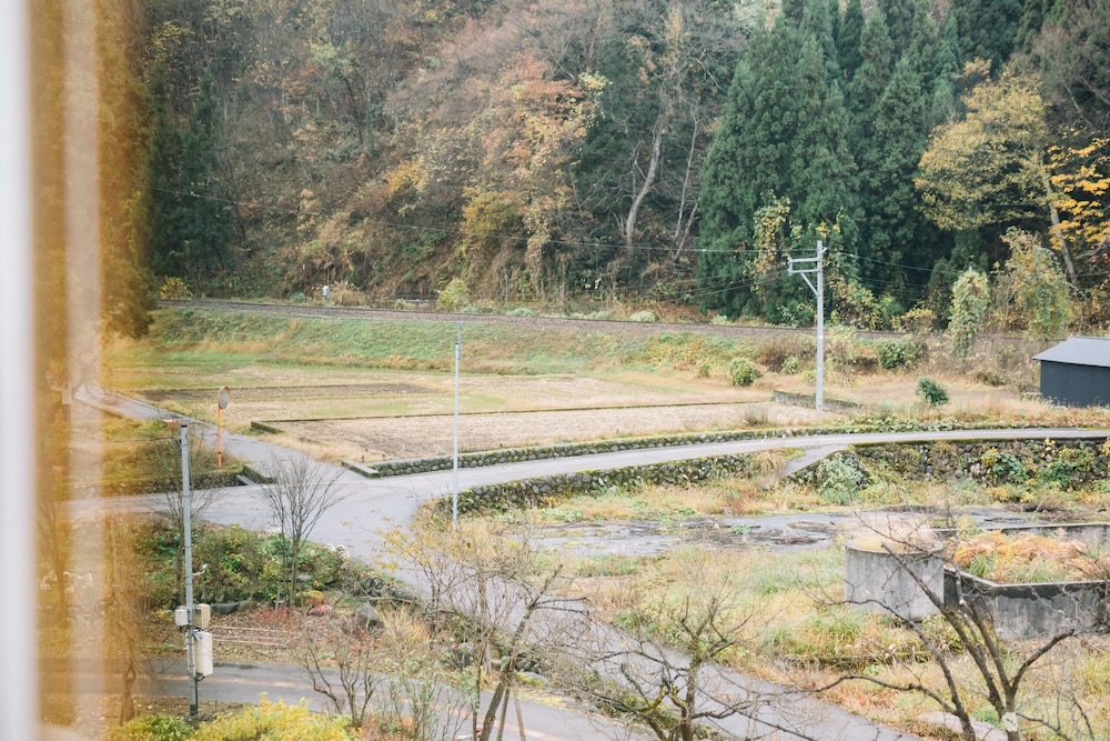 花とほたる 湯のさと 雪国 新潟