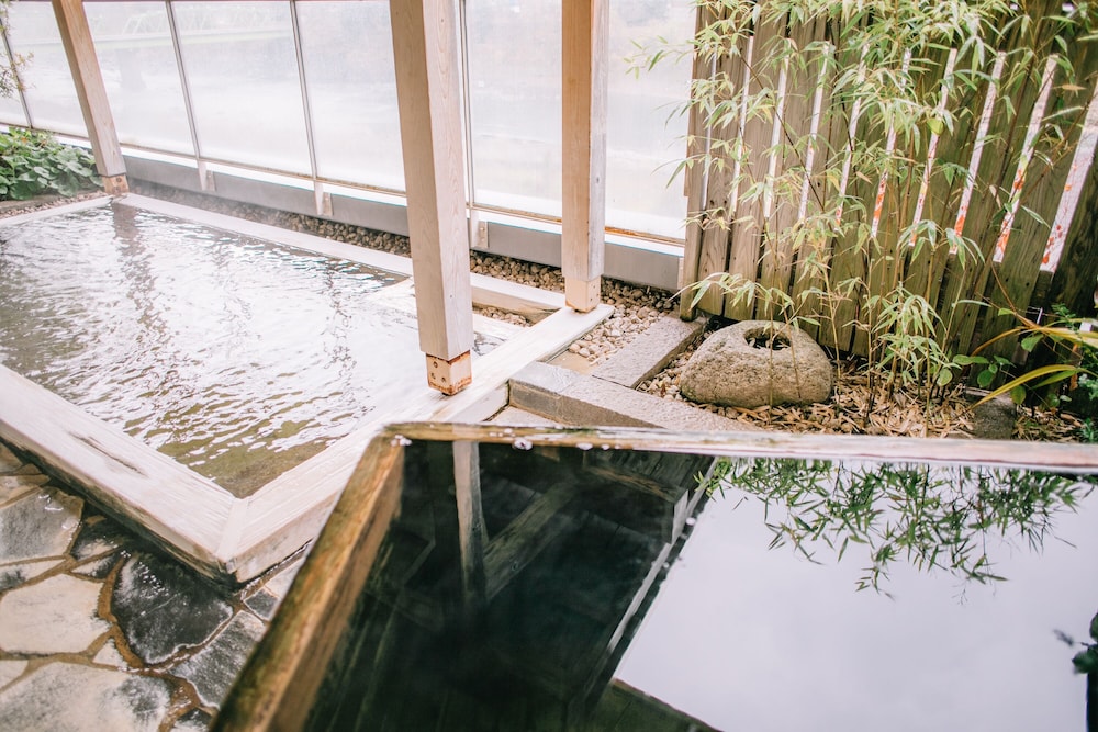 花とほたる 湯のさと 雪国 新潟