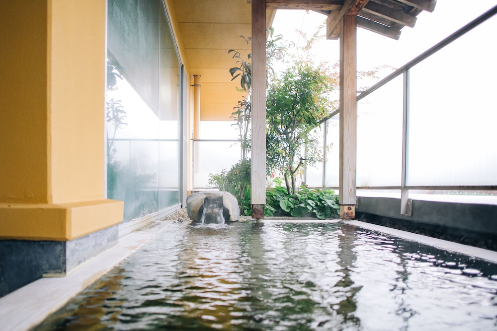 花とほたる 湯のさと 雪国 新潟