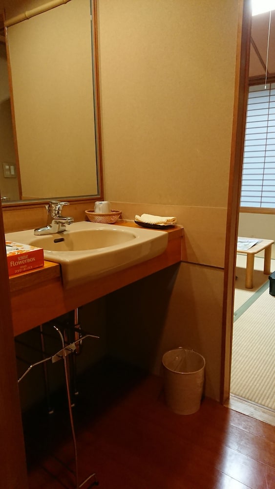 花とほたる 湯のさと 雪国 新潟