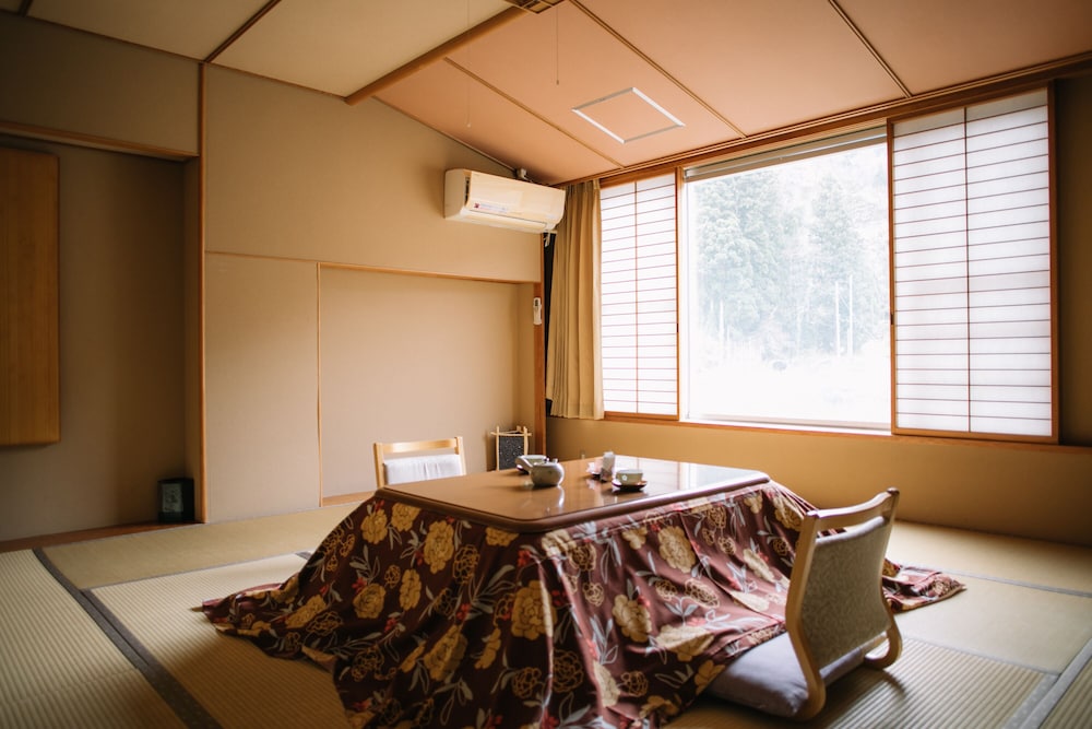 花とほたる 湯のさと 雪国 新潟