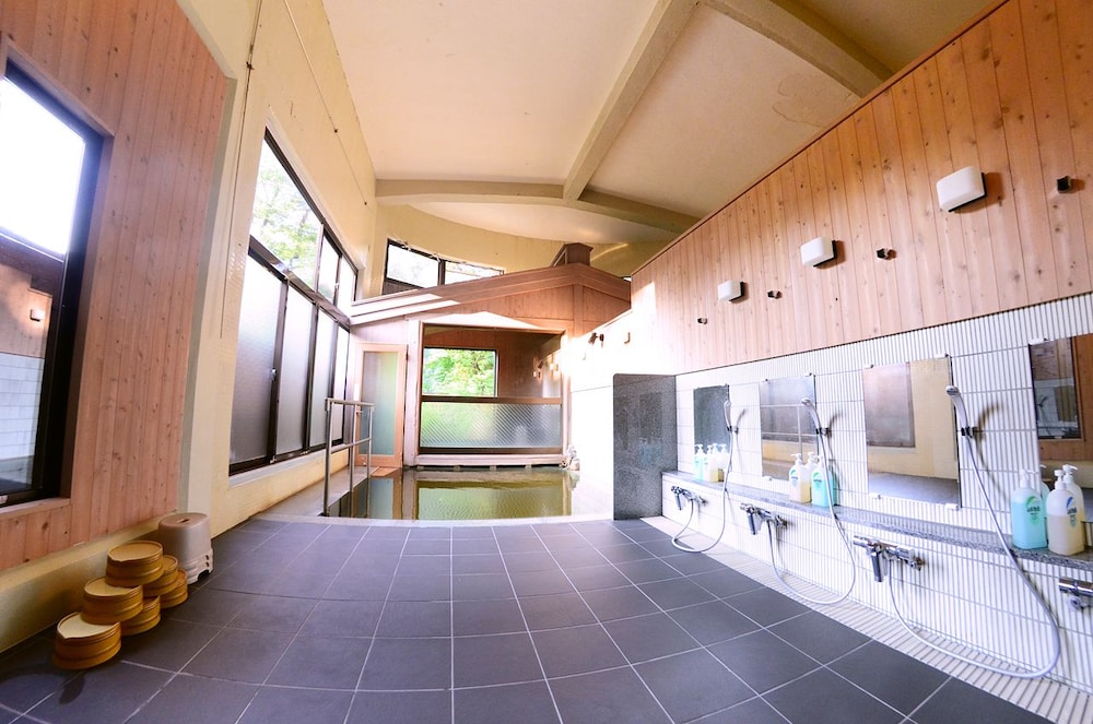 越後田中温泉 しなの荘. 新潟