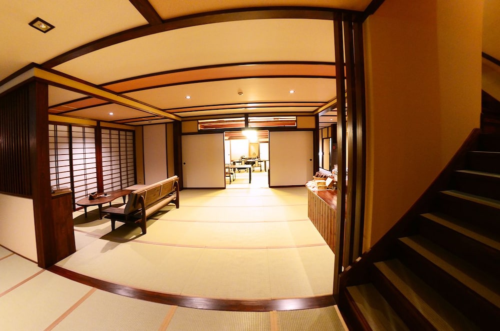 越後田中温泉 しなの荘. 新潟