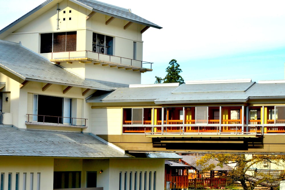 源泉湯の宿 かいり 新潟