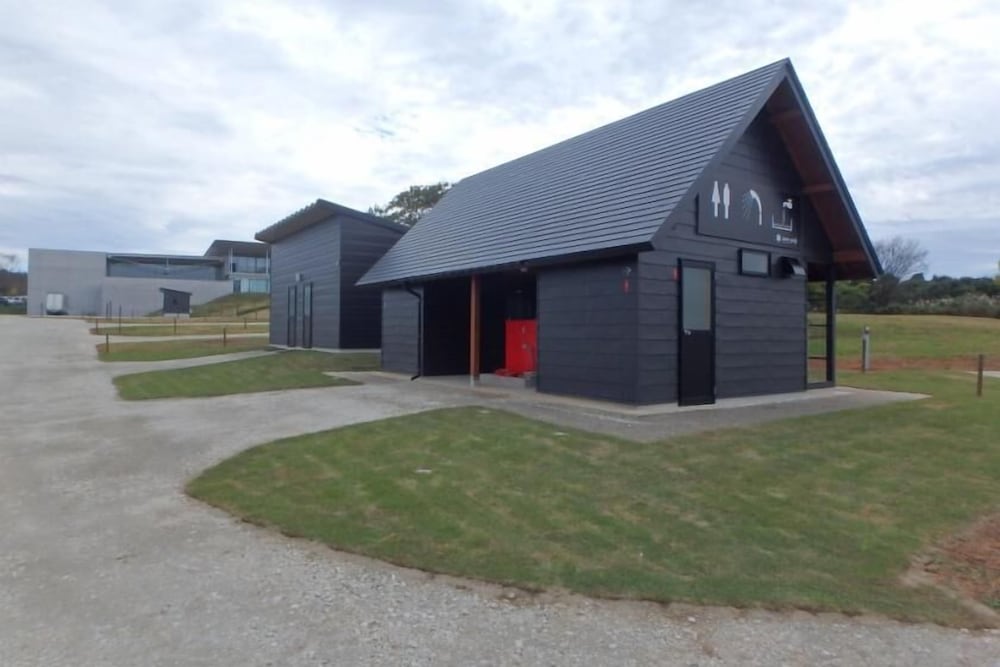 スノーピーク ヘッドクォーターズ キャンプフィールド 新潟