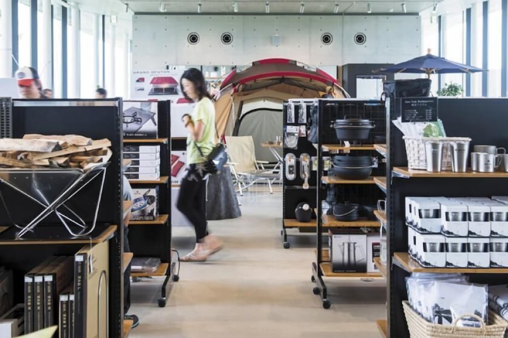 スノーピーク ヘッドクォーターズ キャンプフィールド 新潟