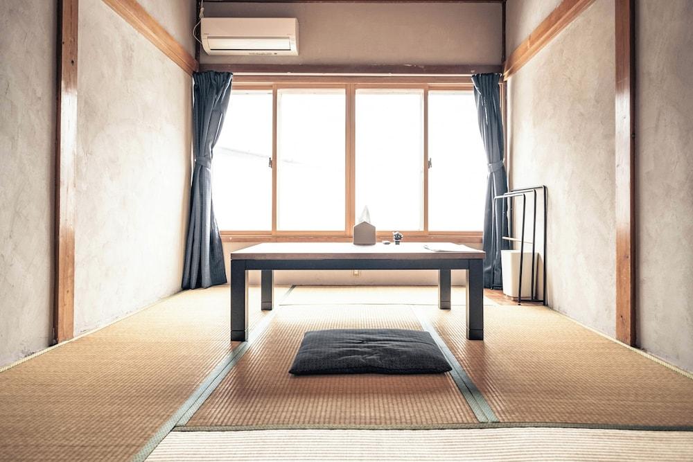 LITTLE JAPAN ECHIGO 新潟