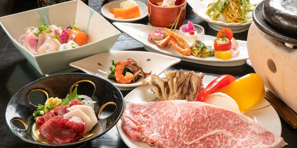 湧き水と創作料理の宿 つるや 熊本
