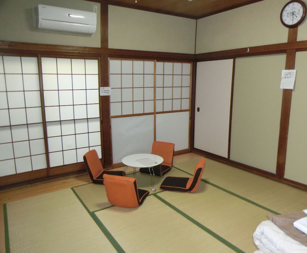 ゲストハウス 阿蘇び心 熊本店 熊本