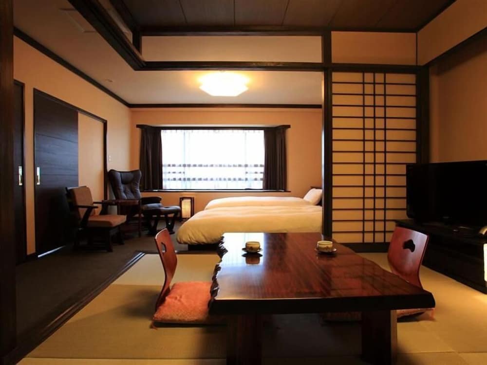 阿蘇ホテル一番館　二番館 熊本