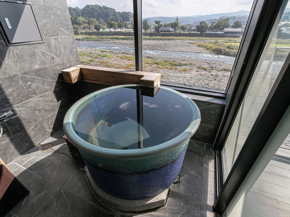 人吉温泉 鍋屋 熊本