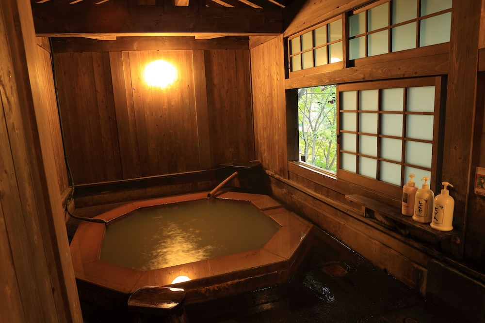 黒川温泉　旅館わかば 熊本