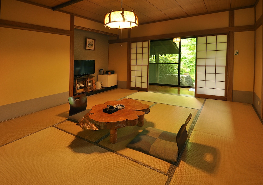 源流の宿 帆山亭 熊本