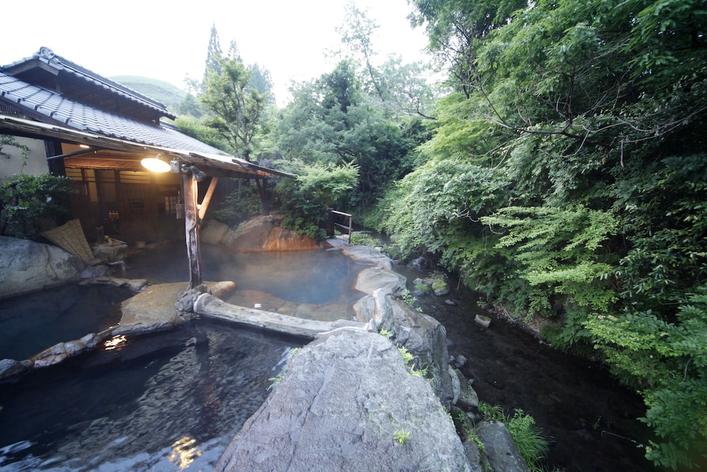 源流の宿 帆山亭 熊本