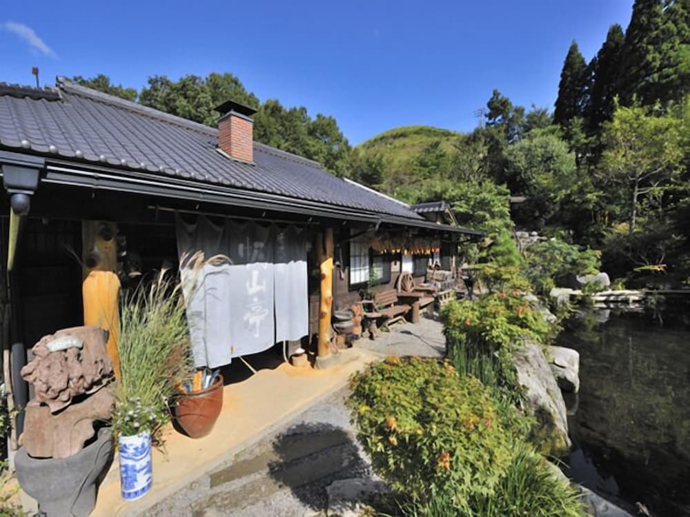 源流の宿 帆山亭 熊本