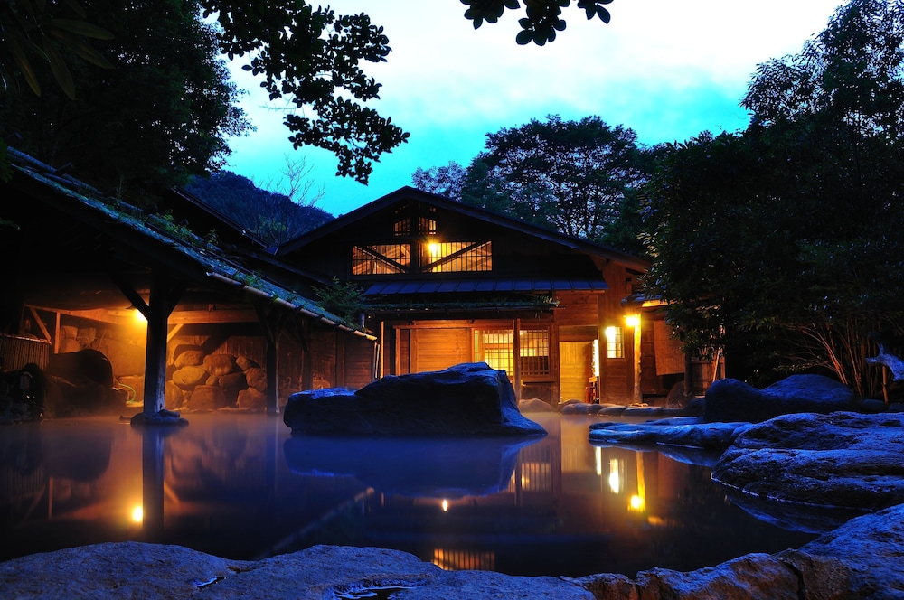 黒川温泉 やまびこ旅館 熊本